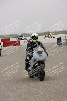 media/Nov-29-2025-TrackDaz (Sat) [[10ae2d9bce]]/Around the Pits/